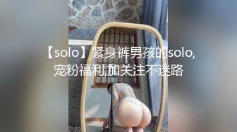 极品美熟女小伙约艹40左右的美熟女，接吻摸逼，吃鸡艹逼，招式繁多，战场漫房间，叫声震天！