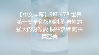 体育生在家乱伦开苞帅气弟弟,承诺操完后给弟弟200块零花钱,妈的,有这么帅的哥哥操我倒贴钱我也愿意啊